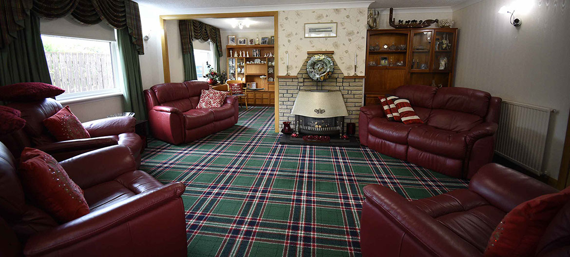 Bed and Breakfast accommodation in Portree at Quiraing House with guest living room and WIFI