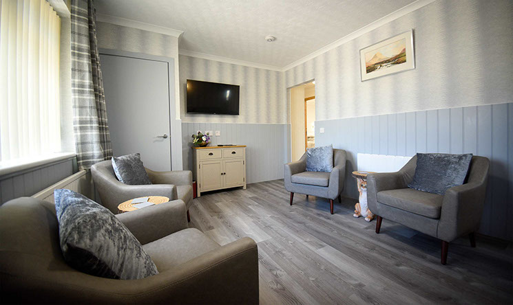 Self Catering accommodation in Portree at Quiraing House Guest Living room with WIFI